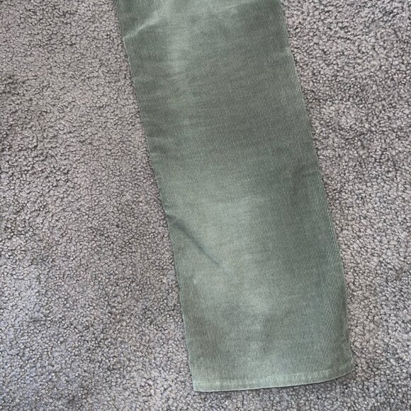 LEVI'S 514 Slim Straight Fit Green Corduroy in Sz. 32"x34" - 5 Pocket design EUC - Picture 6 of 12